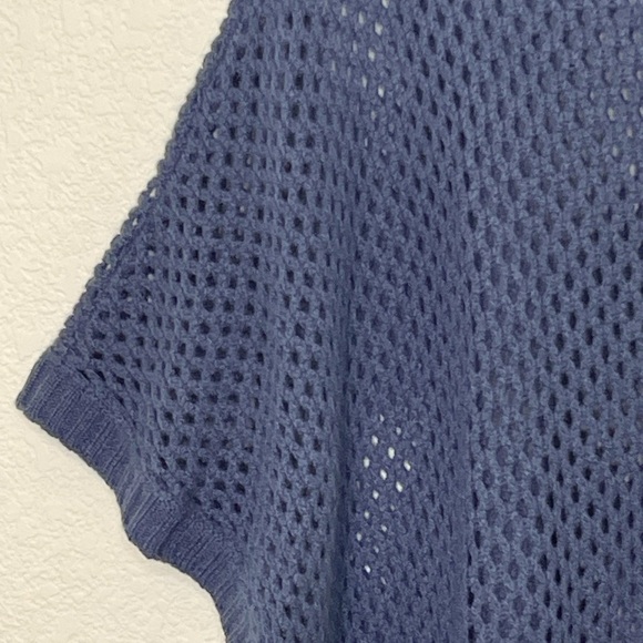 Neiman Marcus sweater poncho cashmere open knit sz Small sz medium in bl… - Picture 8 of 9